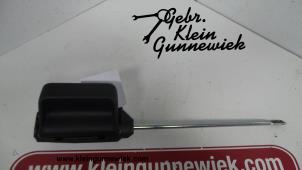 Gebruikte Portiergreep 4Deurs links-achter Volkswagen Caddy Prijs op aanvraag aangeboden door Gebr.Klein Gunnewiek Ho.BV