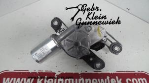 Gebruikte Ruitenwissermotor achter Skoda Karoq Prijs € 25,00 Margeregeling aangeboden door Gebr.Klein Gunnewiek Ho.BV