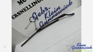 Gebruikte Ruitenwisserarm voor Audi S3 Prijs € 15,00 Margeregeling aangeboden door Klein Gunnewiek Autodemontage & Motorentechniek