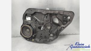 Gebruikte Raammechaniek 4Deurs rechts-achter Volvo V70 Prijs € 45,00 Margeregeling aangeboden door Klein Gunnewiek Autodemontage & Motorentechniek