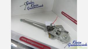 Gebruikte Ruitmechaniek 4Deurs rechts-achter Suzuki Swift Prijs € 30,00 Margeregeling aangeboden door Klein Gunnewiek Autodemontage & Motorentechniek