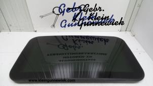 Gebruikte Schuifdak Glas Volkswagen Jetta Prijs op aanvraag aangeboden door Gebr.Klein Gunnewiek Ho.BV