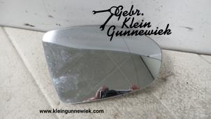 Gebruikte Spiegelglas rechts Opel Astra Prijs op aanvraag aangeboden door Gebr.Klein Gunnewiek Ho.BV
