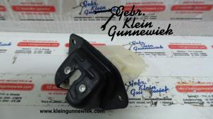Gebruikte Achterklep Slotmechaniek Renault Koleos Prijs op aanvraag aangeboden door Gebr.Klein Gunnewiek Ho.BV