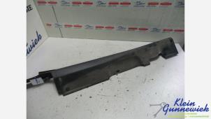 Gebruikte Zijskirt links Ford Grand C-Max Prijs € 35,00 Margeregeling aangeboden door Klein Gunnewiek Autodemontage & Motorentechniek