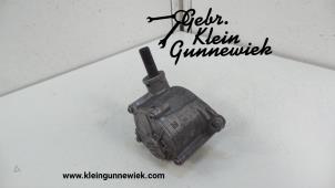 Gebruikte Vacuumpomp (Diesel) Mercedes GLA-Klasse Prijs op aanvraag aangeboden door Gebr.Klein Gunnewiek Ho.BV