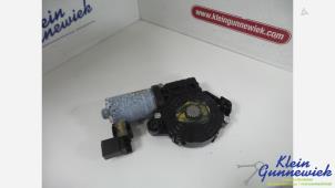 Gebruikte Schuifdak Motor Mercedes CLA Prijs € 95,00 Margeregeling aangeboden door Klein Gunnewiek Autodemontage & Motorentechniek