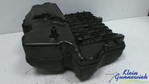 Gebruikte Adblue tank Mercedes C-Klasse Prijs € 395,00 Margeregeling aangeboden door Klein Gunnewiek Autodemontage & Motorentechniek