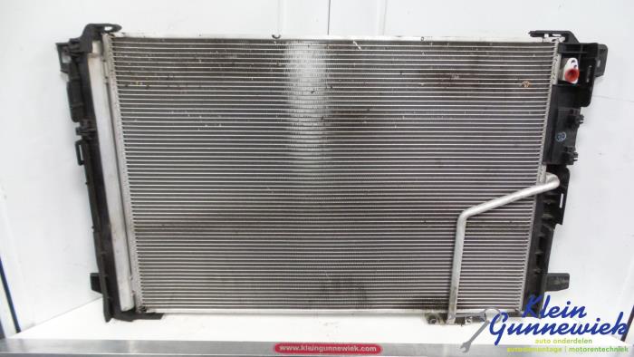 Gebruikte Airco Condensor Mercedes C-Klasse Prijs € 63,00 Margeregeling aangeboden door Klein Gunnewiek Autodemontage & Motorentechniek