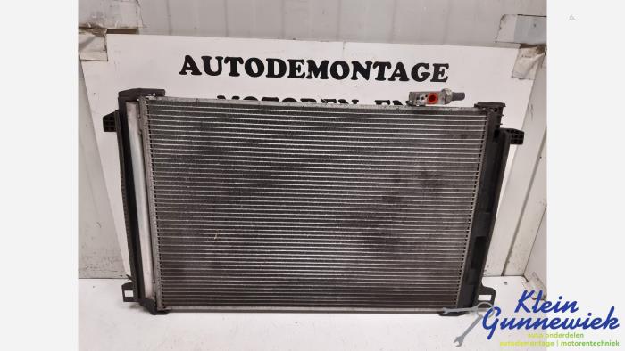 Gebruikte Airco Condensor Mercedes E-Klasse Prijs € 60,00 Margeregeling aangeboden door Klein Gunnewiek Autodemontage & Motorentechniek