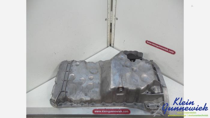 Gebruikte Carterpan Mercedes C-Klasse Prijs € 44,00 Margeregeling aangeboden door Klein Gunnewiek Autodemontage & Motorentechniek