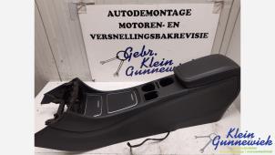 Gebruikte Armleuning Mercedes A-Klasse Prijs € 125,00 Margeregeling aangeboden door Klein Gunnewiek Autodemontage & Motorentechniek