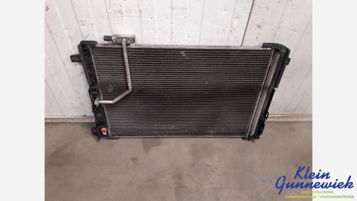 Gebruikte Airco Condensor Mercedes C-Klasse Prijs € 64,00 Margeregeling aangeboden door Klein Gunnewiek Autodemontage & Motorentechniek
