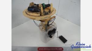 Gebruikte Brandstofpomp Elektrisch Mercedes A-Klasse Prijs € 125,00 Margeregeling aangeboden door Klein Gunnewiek Autodemontage & Motorentechniek