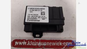Gebruikte Brandstofpomp module Mercedes GLA Prijs € 35,00 Margeregeling aangeboden door Klein Gunnewiek Autodemontage & Motorentechniek