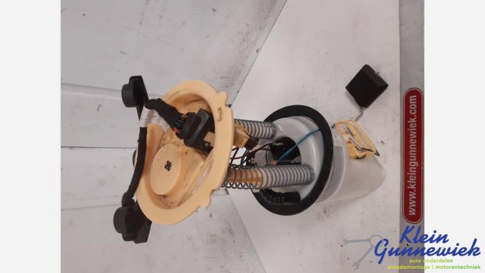 Gebruikte Tank element Pomp Mercedes B-Klasse Prijs € 36,00 Margeregeling aangeboden door Klein Gunnewiek Autodemontage & Motorentechniek