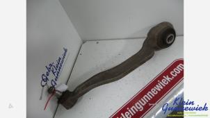 Gebruikte Draagarm onder rechts-voor Mercedes E-Klasse Prijs € 50,00 Margeregeling aangeboden door Klein Gunnewiek Autodemontage & Motorentechniek