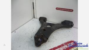 Gebruikte Draagarm onder links-voor Mercedes A-Klasse Prijs € 30,00 Margeregeling aangeboden door Klein Gunnewiek Autodemontage & Motorentechniek