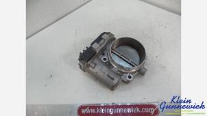 Gebruikte Gasklephuis Mercedes C-Klasse Prijs € 45,00 Margeregeling aangeboden door Klein Gunnewiek Autodemontage & Motorentechniek