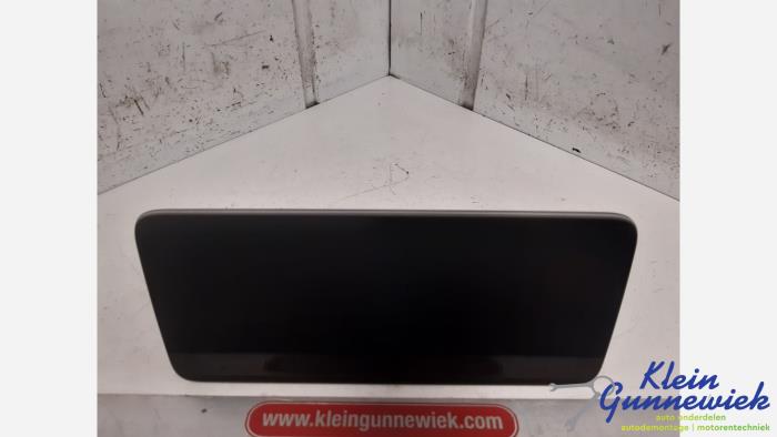 Gebruikte Display Interieur Mercedes C-Klasse Prijs € 311,00 Margeregeling aangeboden door Klein Gunnewiek Autodemontage & Motorentechniek