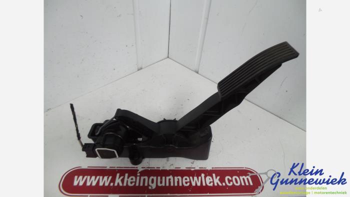 Gebruikte Sensor Gaspedaalpositie Mercedes A-Klasse Prijs € 18,00 Margeregeling aangeboden door Klein Gunnewiek Autodemontage & Motorentechniek