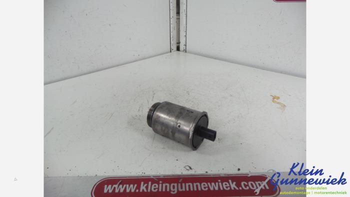 Gebruikte Schakelaar Oliedruk Mercedes Sprinter Prijs € 19,00 Margeregeling aangeboden door Klein Gunnewiek Autodemontage & Motorentechniek