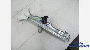 Gebruikte Portierruitmotor MG ZS Prijs € 75,00 Margeregeling aangeboden door Klein Gunnewiek Autodemontage & Motorentechniek