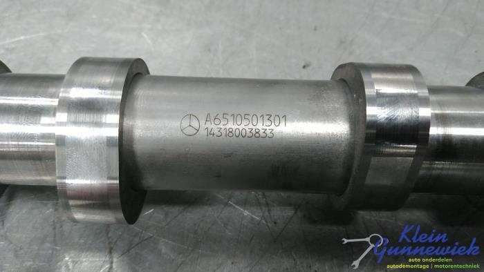 Nokkenas van een Mercedes GLA 2015