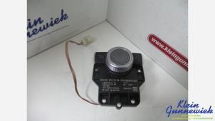 Gebruikte MMI schakelaar Mercedes C-Klasse Prijs € 95,00 Margeregeling aangeboden door Klein Gunnewiek Autodemontage & Motorentechniek