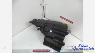 Gebruikte Luchtfilterhuis Mercedes C-Klasse Prijs € 35,00 Margeregeling aangeboden door Klein Gunnewiek Autodemontage & Motorentechniek