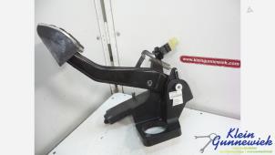 Gebruikte Rempedaal Mercedes B-Klasse Prijs op aanvraag aangeboden door Klein Gunnewiek Autodemontage & Motorentechniek