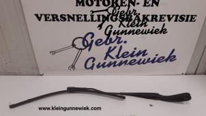 Gebruikte Ruitenwisserarm voor Mercedes C-Klasse Prijs op aanvraag aangeboden door Gebr.Klein Gunnewiek Ho.BV