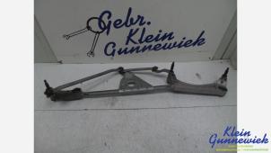 Gebruikte Ruitenwis Mechaniek Mercedes C-Klasse Prijs € 35,00 Margeregeling aangeboden door Klein Gunnewiek Autodemontage & Motorentechniek