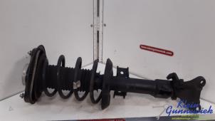 Gebruikte Mac Phersonpoot links-voor Mercedes E-Klasse Prijs € 60,00 Margeregeling aangeboden door Klein Gunnewiek Autodemontage & Motorentechniek