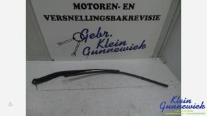 Gebruikte Ruitenwisserarm voor Mercedes ML-Klasse Prijs € 15,00 Margeregeling aangeboden door Klein Gunnewiek Autodemontage & Motorentechniek
