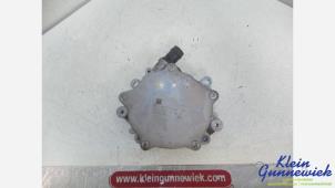 Gebruikte Vacuumpomp Rembekrachtiging Mercedes E-Klasse Prijs € 40,00 Margeregeling aangeboden door Klein Gunnewiek Autodemontage & Motorentechniek