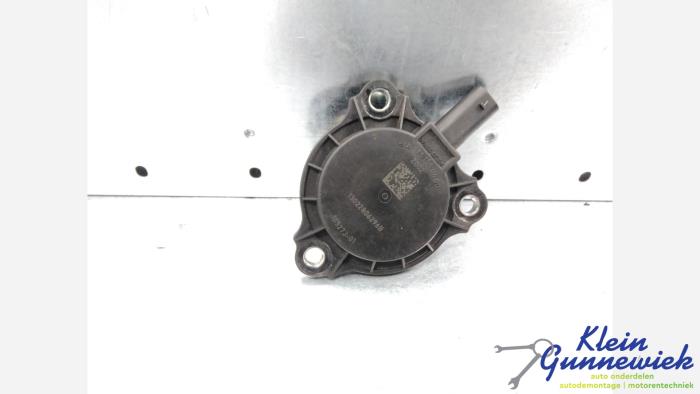 Gebruikte Nokkenas Sensor Mercedes C-Klasse Prijs € 20,00 Margeregeling aangeboden door Klein Gunnewiek Autodemontage & Motorentechniek