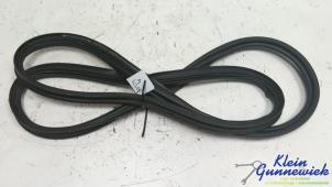 Gebruikte Achterkleprubber Mercedes A-Klasse Prijs € 25,00 Margeregeling aangeboden door Klein Gunnewiek Autodemontage & Motorentechniek