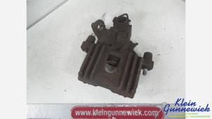 Gebruikte Remklauw (Tang) rechts-achter BMW Mini One Prijs € 40,00 Margeregeling aangeboden door Klein Gunnewiek Autodemontage & Motorentechniek