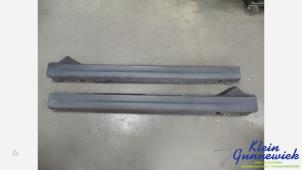 Gebruikte Sideskirt links Mini Mini Prijs € 135,00 Margeregeling aangeboden door Klein Gunnewiek Autodemontage & Motorentechniek