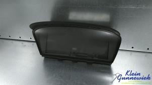 Gebruikte Display Interieur BMW 3-Serie Prijs € 95,00 Margeregeling aangeboden door Klein Gunnewiek Autodemontage & Motorentechniek