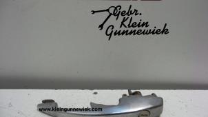 Gebruikte Deurgreep 2Deurs links Volkswagen Kever Prijs € 15,00 Margeregeling aangeboden door Gebr.Klein Gunnewiek Ho.BV