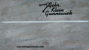 Gebruikte Sideskirt links Audi A4 Prijs € 45,00 Margeregeling aangeboden door Gebr.Klein Gunnewiek Ho.BV