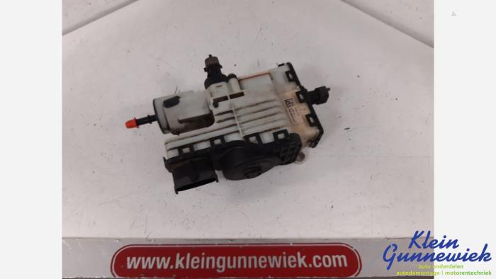 Gebruikte Pomp adblue Ford Usa Super Duty Prijs € 175,00 Margeregeling aangeboden door Klein Gunnewiek Autodemontage & Motorentechniek