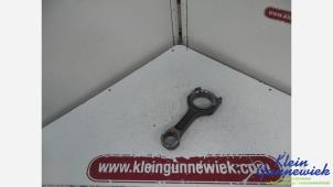 Gebruikte Drijfstang Ford Transit Connect Prijs € 50,00 Margeregeling aangeboden door Klein Gunnewiek Autodemontage & Motorentechniek