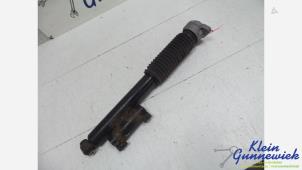 Gebruikte Kofferdekseldemper links-achter Mercedes GLC-Klasse Prijs € 150,00 Margeregeling aangeboden door Klein Gunnewiek Autodemontage & Motorentechniek