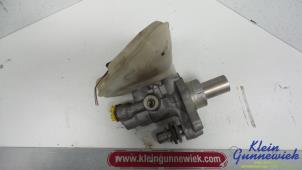 Gebruikte Hoofdremcilinder Mercedes S-Klasse Prijs € 45,00 Margeregeling aangeboden door Klein Gunnewiek Autodemontage & Motorentechniek