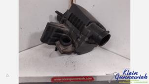 Gebruikte Luchtfilterhuis Mercedes X-Klasse Prijs € 75,00 Margeregeling aangeboden door Klein Gunnewiek Autodemontage & Motorentechniek