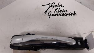 Gebruikte Deurgreep 4Deurs links-achter Mercedes X-Klasse Prijs € 35,00 Margeregeling aangeboden door Gebr.Klein Gunnewiek Ho.BV
