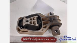 Gebruikte Motorrubber Mercedes Sprinter Prijs € 25,00 Margeregeling aangeboden door Klein Gunnewiek Autodemontage & Motorentechniek